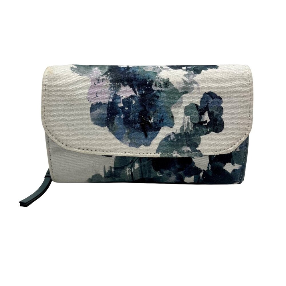 Simply Vera Wang White and Blue Mini Crossbody Bag